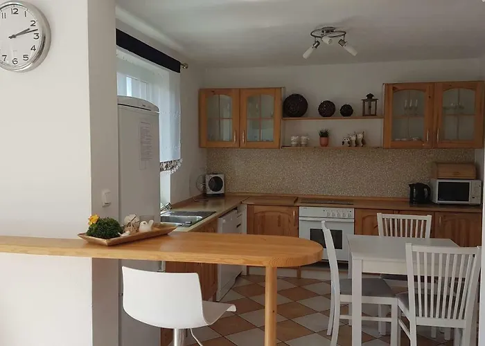 Dom Majowka Дом отдыха *